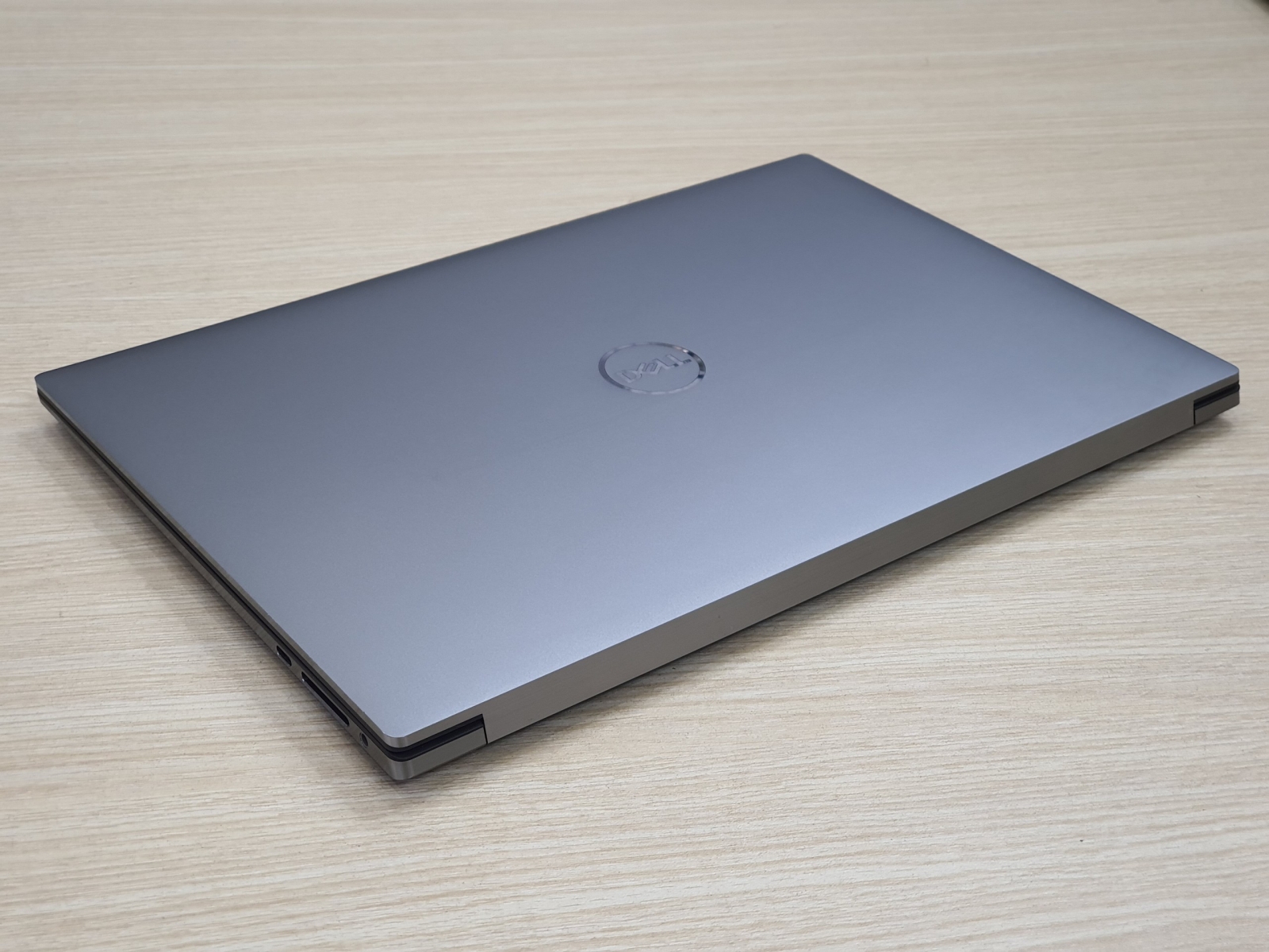 laptop đồ họa Dell precision 5550 